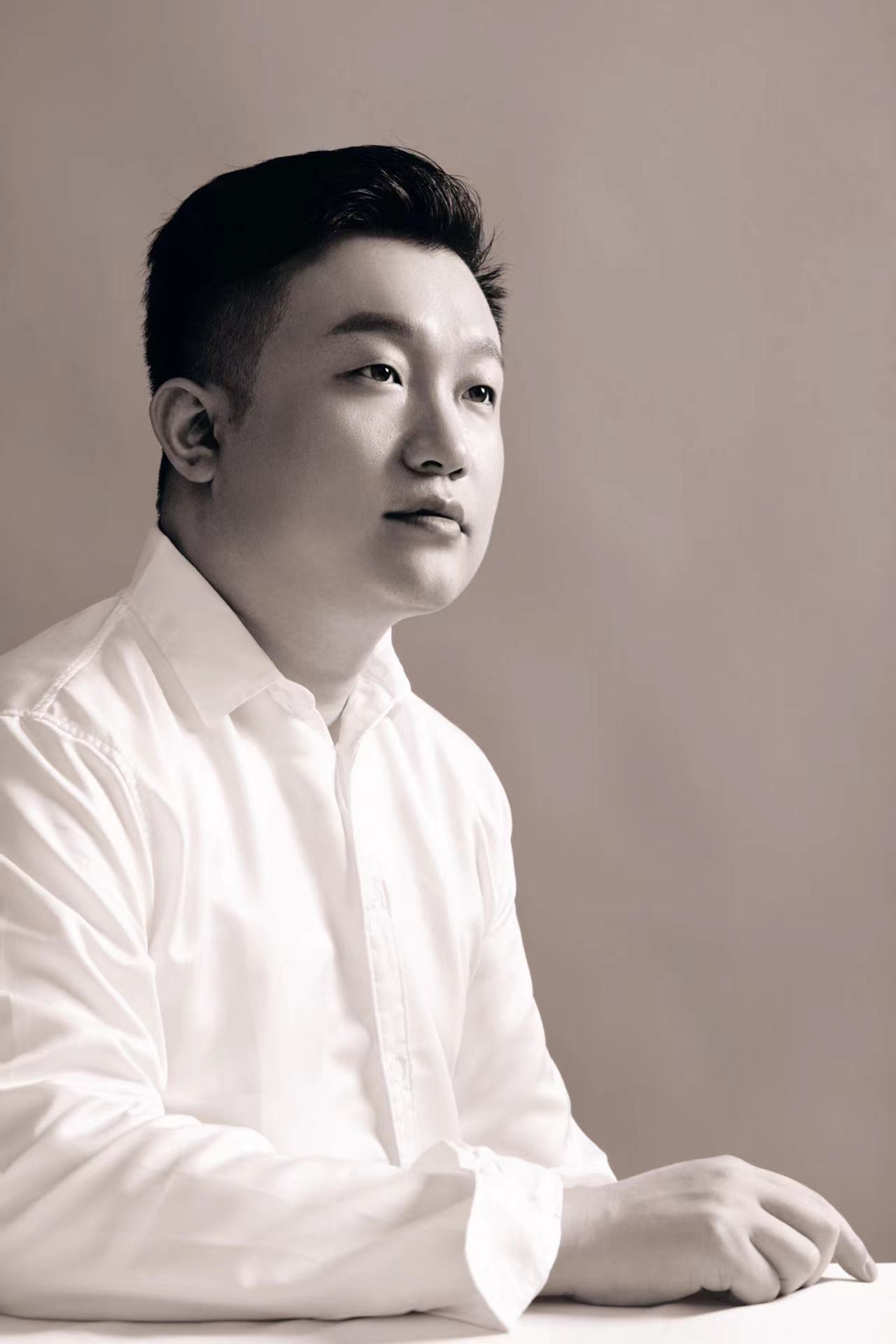 丁君杰-首席設計師-幟境墅裝-高端定制墅裝品牌